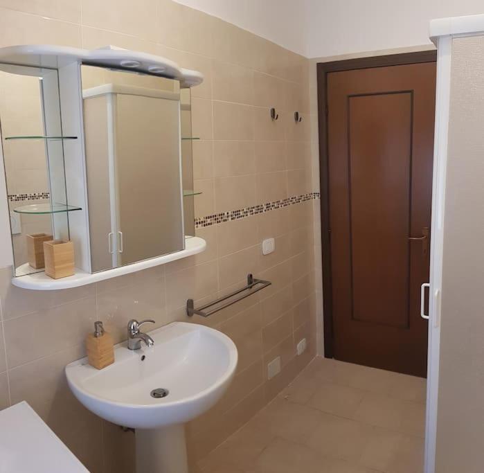 La Casa Di Anita - Golfo Dei Poeti Apartment Сан Теренцо Екстериор снимка